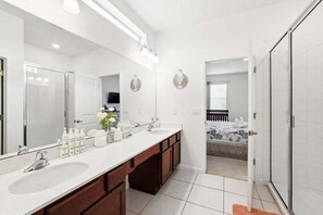 Villa - flera sovrum | Badrum