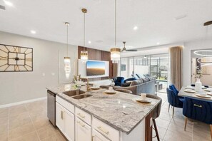 Townhome, 5 Bedrooms | Interior - Beautiful Chic Radiance Home With Pool 5 Bedroom Townhouse (Kissimmee)
