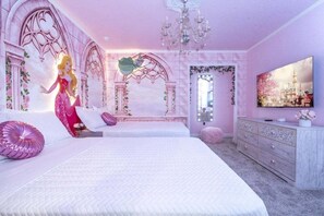 Villa, Multiple Bedrooms - The Most Stunning Home With Everything You Want! 8 Bedroom Villa (Davenport)