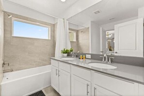 Townhome, 4 Bedrooms | Bathroom - 4 Bed Town Home With Pool Champions Gate 4 Bedroom Townhouse (Davenport)