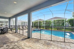 Pool - Exceptional Quality Private Pool Home 6 Bedroom Villa (Davenport)
