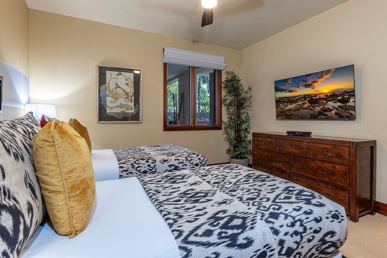 2 bedrooms, laptop workspace, iron/ironing board, free WiFi