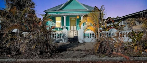 House, 4 Bedrooms | Exterior