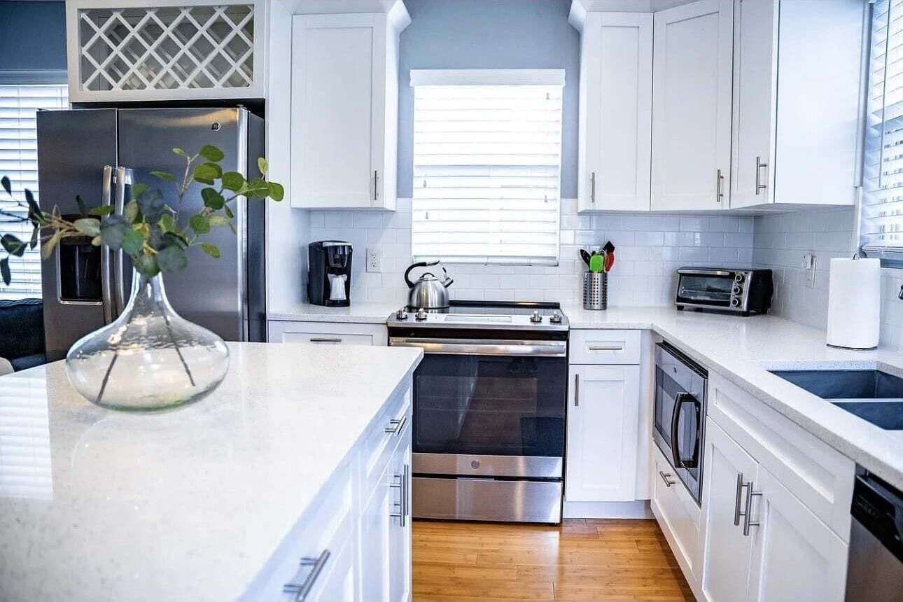 House, 4 Bedrooms | Private kitchen