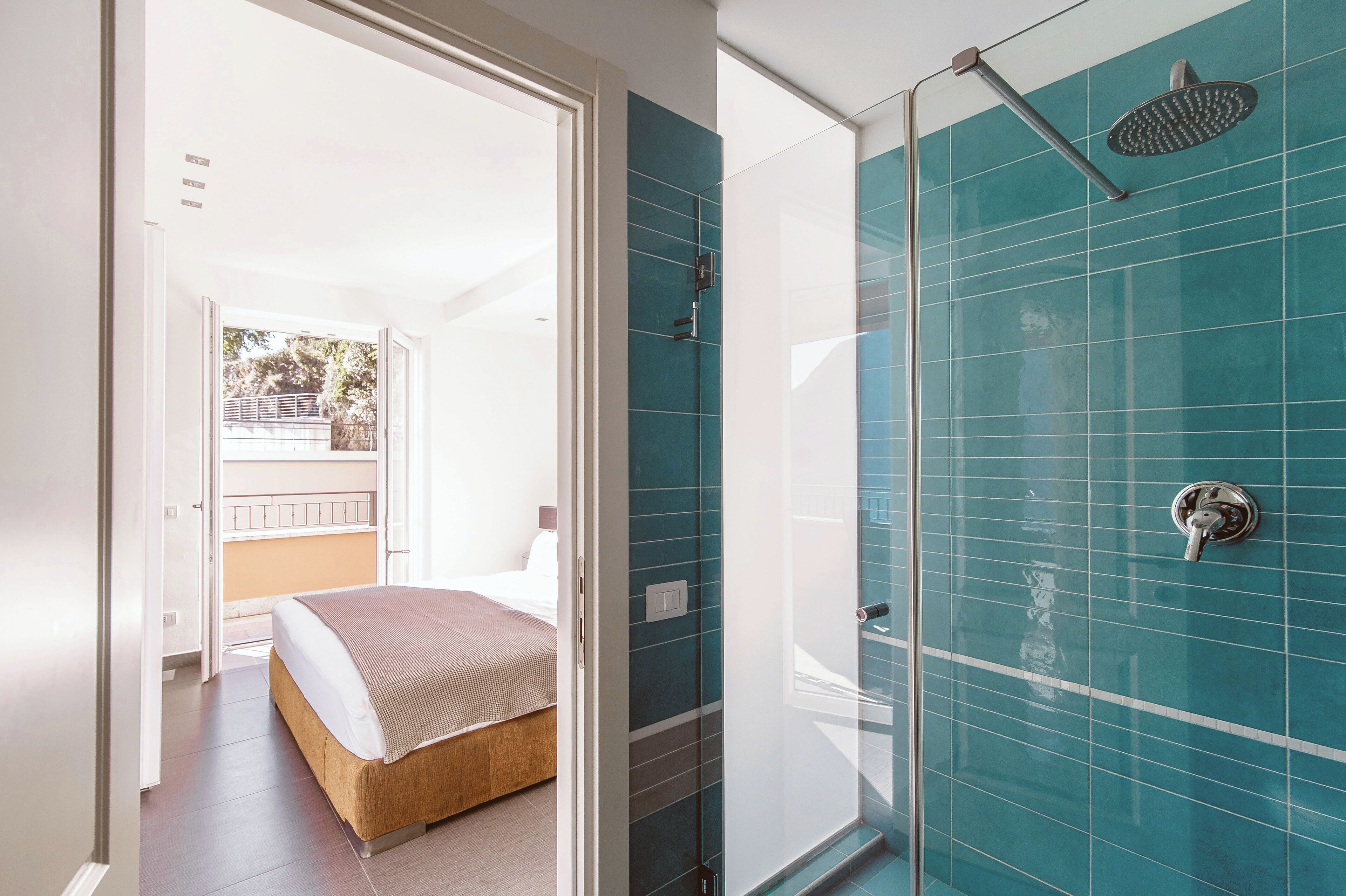 アパートメント レイクビュー | 高級寝具、羽毛の掛け布団、アイロン / アイロン台、ベビーベッド