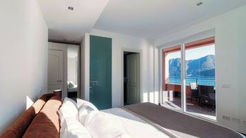 Appartement, vue lac | Literie de qualité supérieure, couette en duvet d'oie