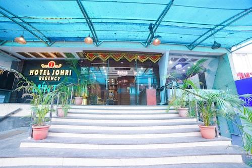 Johri Regency