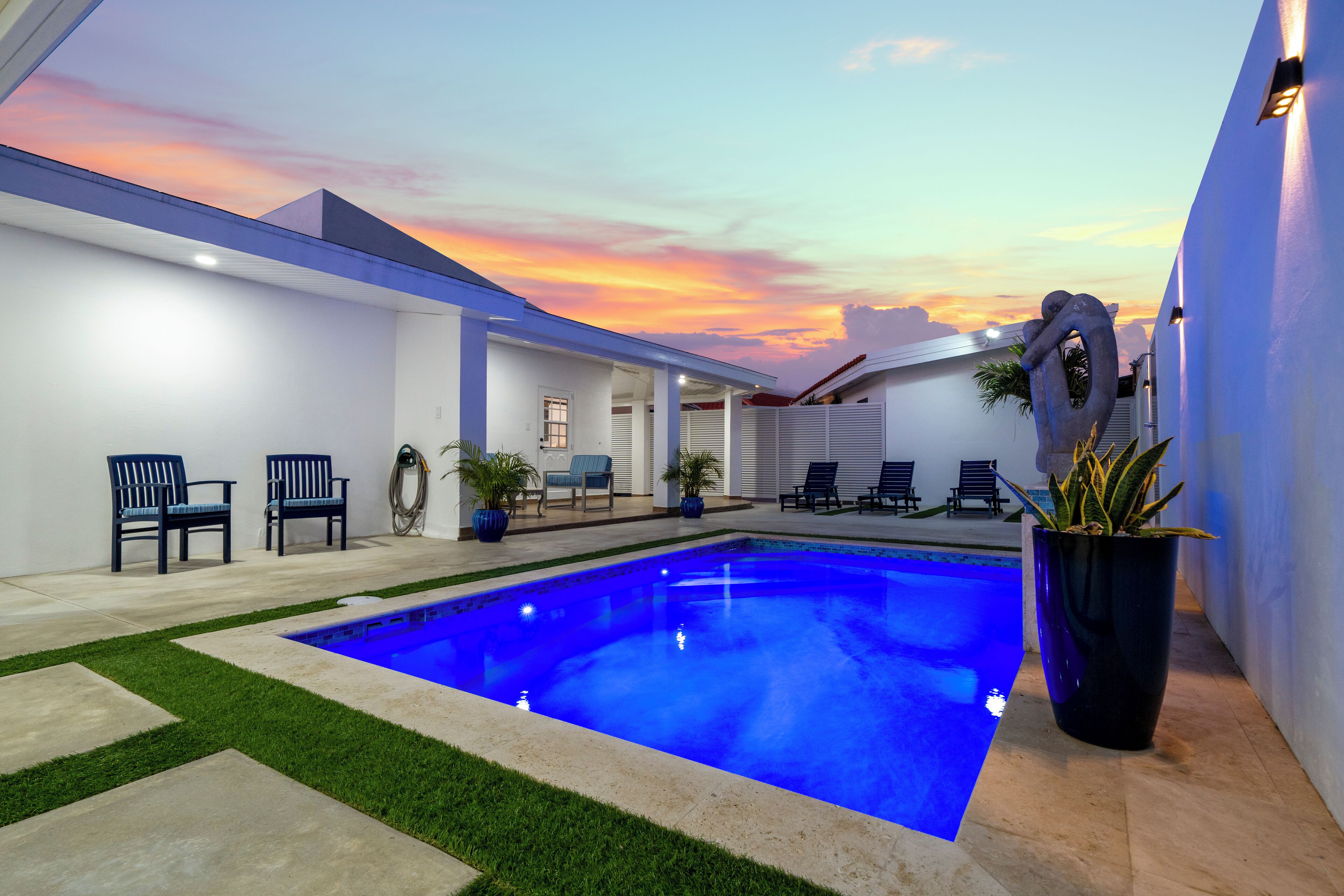 House (4 Bedrooms) | Property amenity