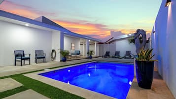 House (4 Bedrooms) | Property amenity