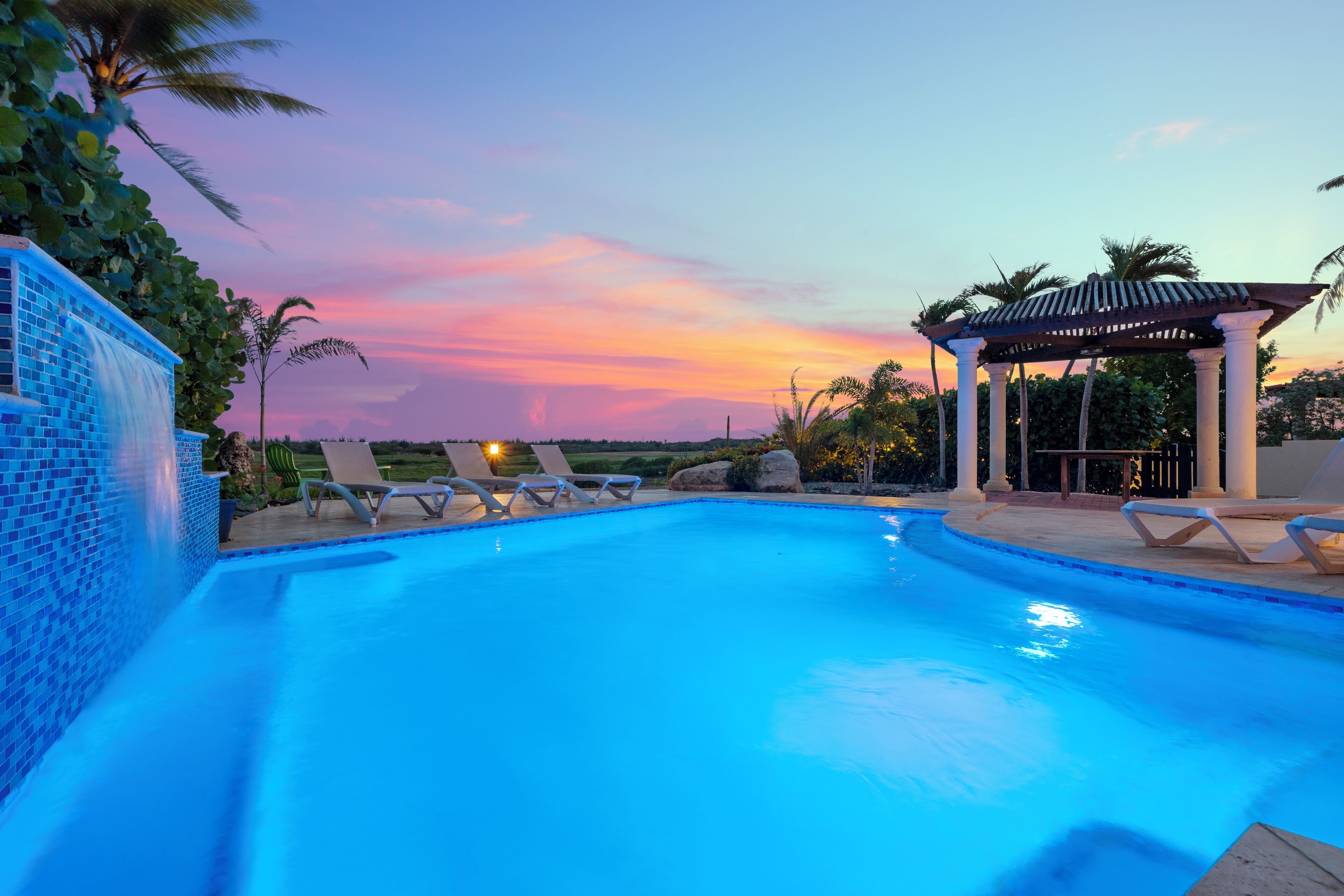 House (3 Bedrooms) | Property amenity