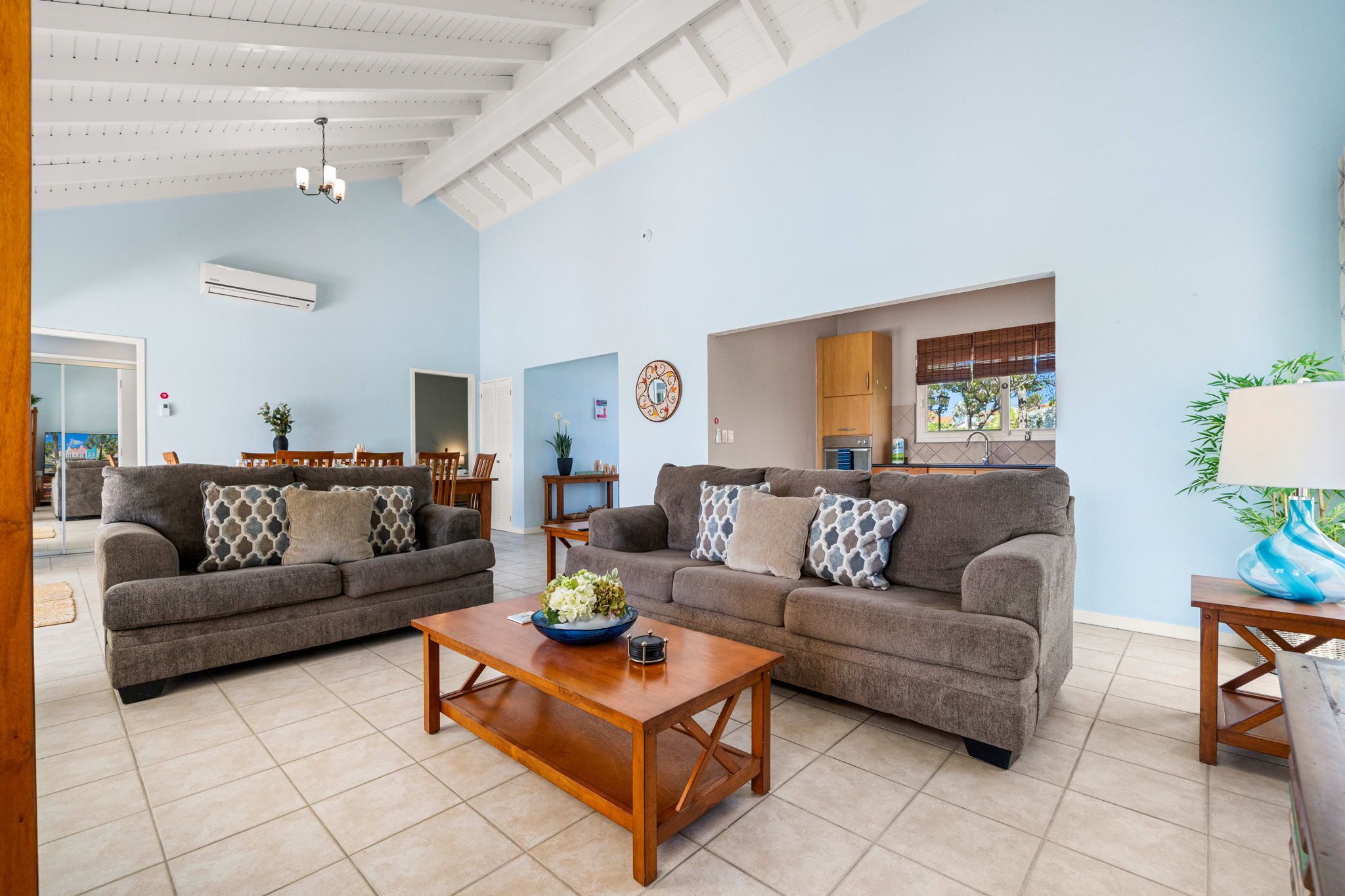 House (3 Bedrooms) | Property amenity