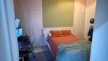 Iron/ironing board, Internet