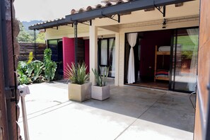 Family Suite, Balcony, Hill View