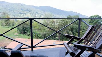 Suite, Balcony, Mountain View | Minibar, free WiFi, bed sheets