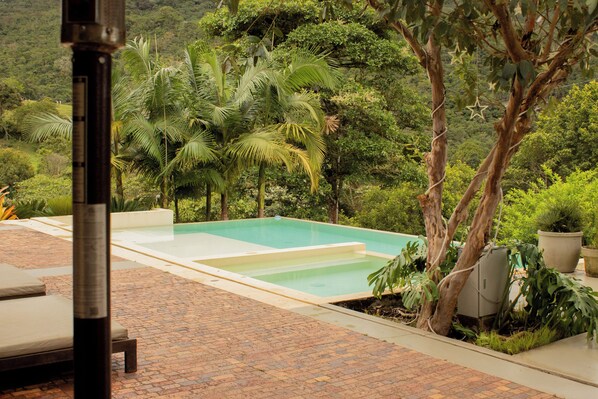 Outdoor pool - Hotel Campestre Rancho La Lechería (Cali)