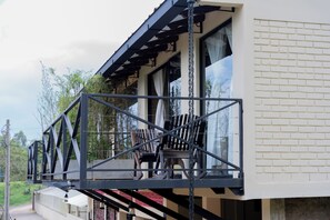 Family Suite, Balcony, Hill View | Minibar, free WiFi, bed sheets - Hotel Campestre Rancho La Lechería (Cali)