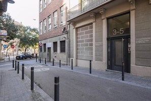 Exterior - Great apartment families-Sants (Barcelona)