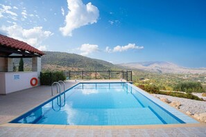 Pool - Villa Petra- Private Pool - Close to Kalives beach (Provarma)