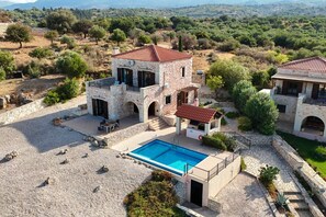 Exterior - Villa Petra- Private Pool - Close to Kalives beach (Provarma)