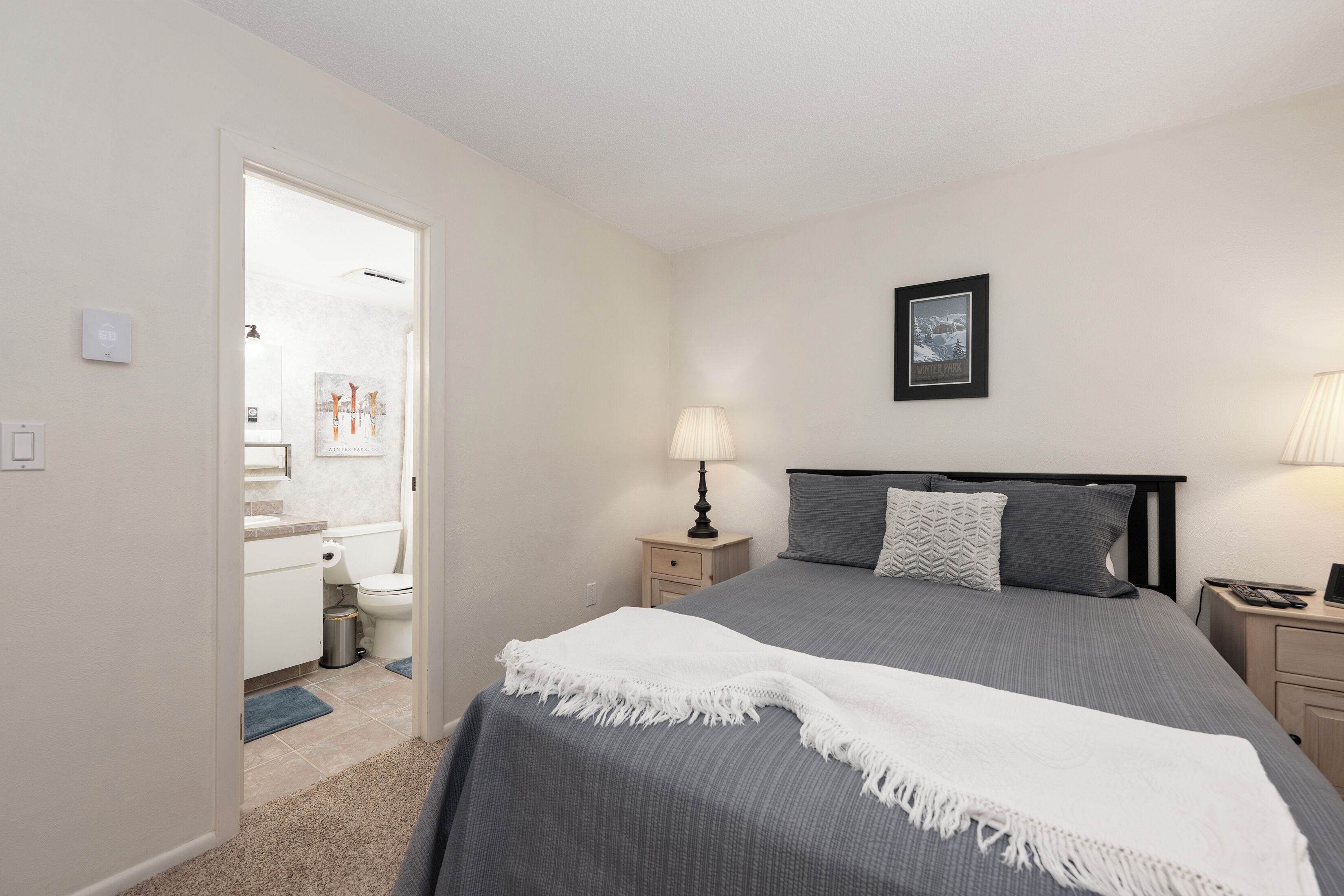 Internet, bed sheets