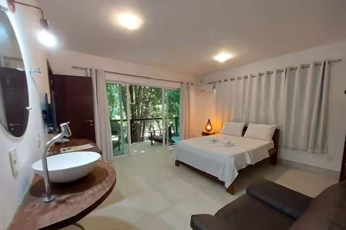 Wi-Fi gratuit, draps fournis