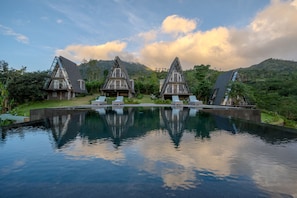 Front of property - Tamblingan Village (Munduk)