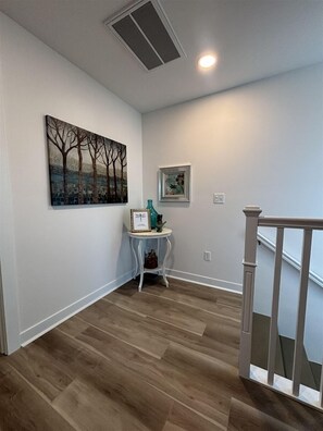 Interior - The Dragonfly in the Pines | Winter Peace & Pines  Long Stays Welcome (Michigan City)