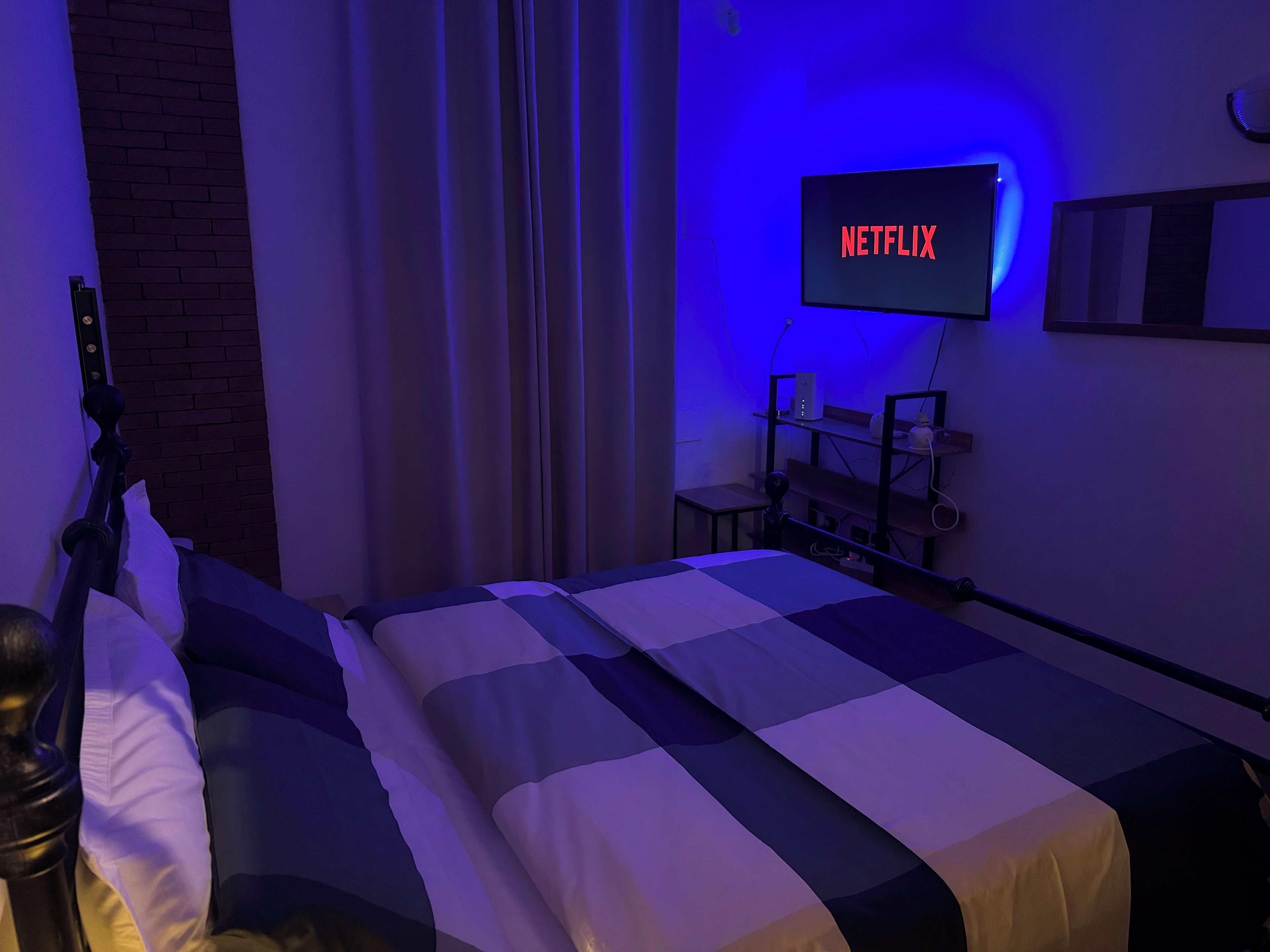 熨斗/熨衣板、WiFi、床单