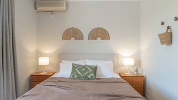 Iron/ironing board, WiFi