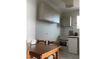 冰箱、烤箱、炉灶、茶具/咖啡用具