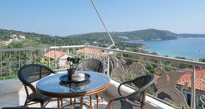 Room 'Standard Studio 3' with Shared Terrace, Wi-Fi and Air Conditioning