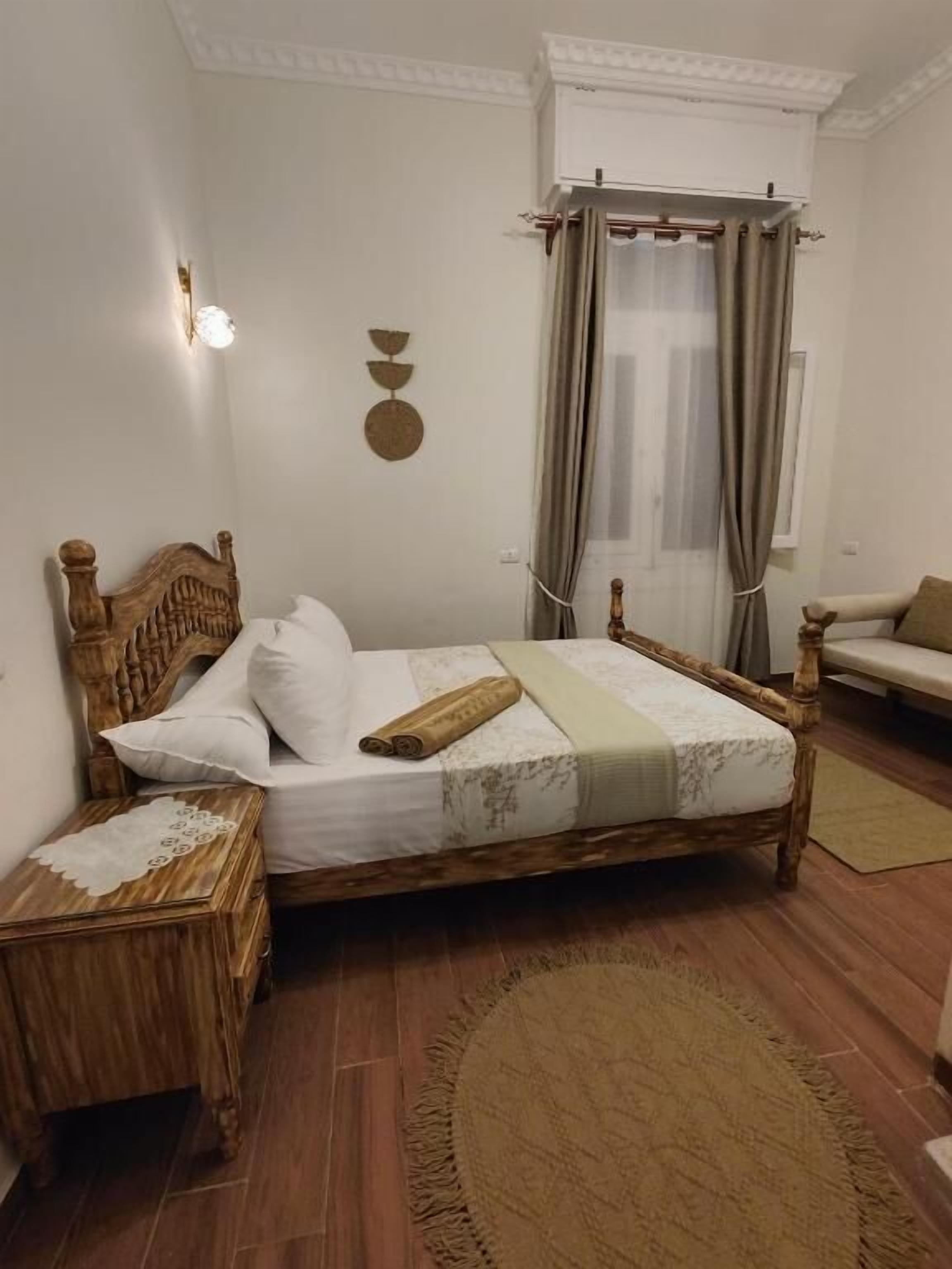 Suíte luxo, vista para a cidade | Cofres nos quartos, quartos à prova de som, Wi-Fi de cortesia