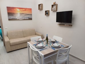 Dining - Noemi's Home - 5 minutes from the historic center of Palermo (Palermo)