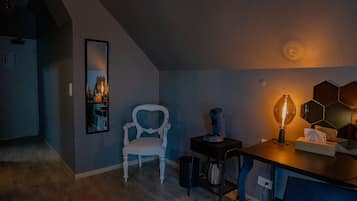 Rideaux occultants, chambres insonorisées, Wi-Fi gratuit