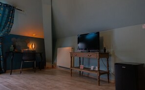 遮光布/窗簾、隔音、免費無線上網