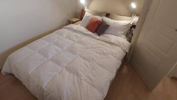 Strykejern/-brett, wi-fi og sengetøy