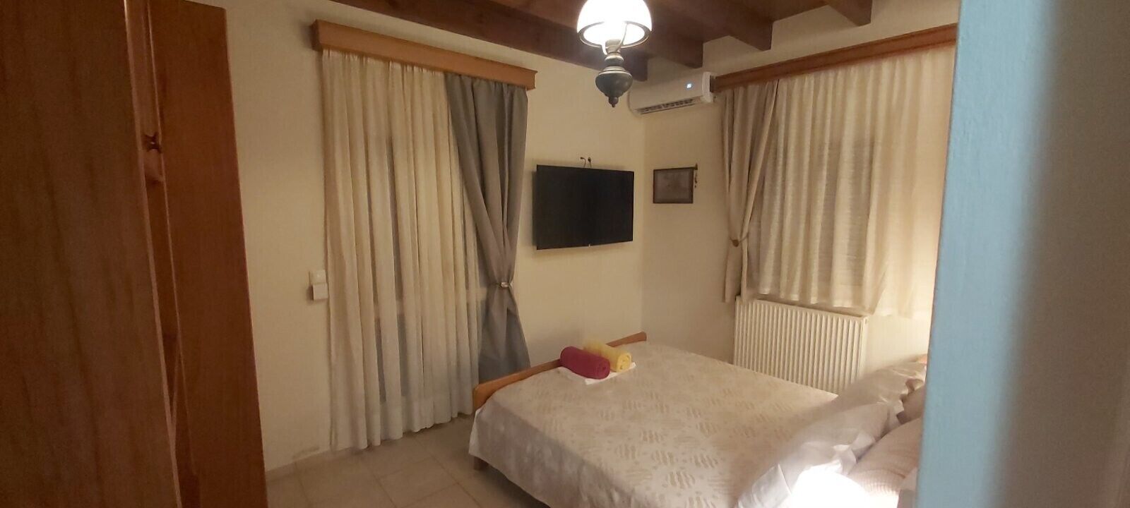 アイロン / アイロン台、WiFi、ベッドシーツ