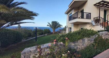 Villa 'Stella Ioannis' avec vue sur la mer, Wi-Fi et climatisation