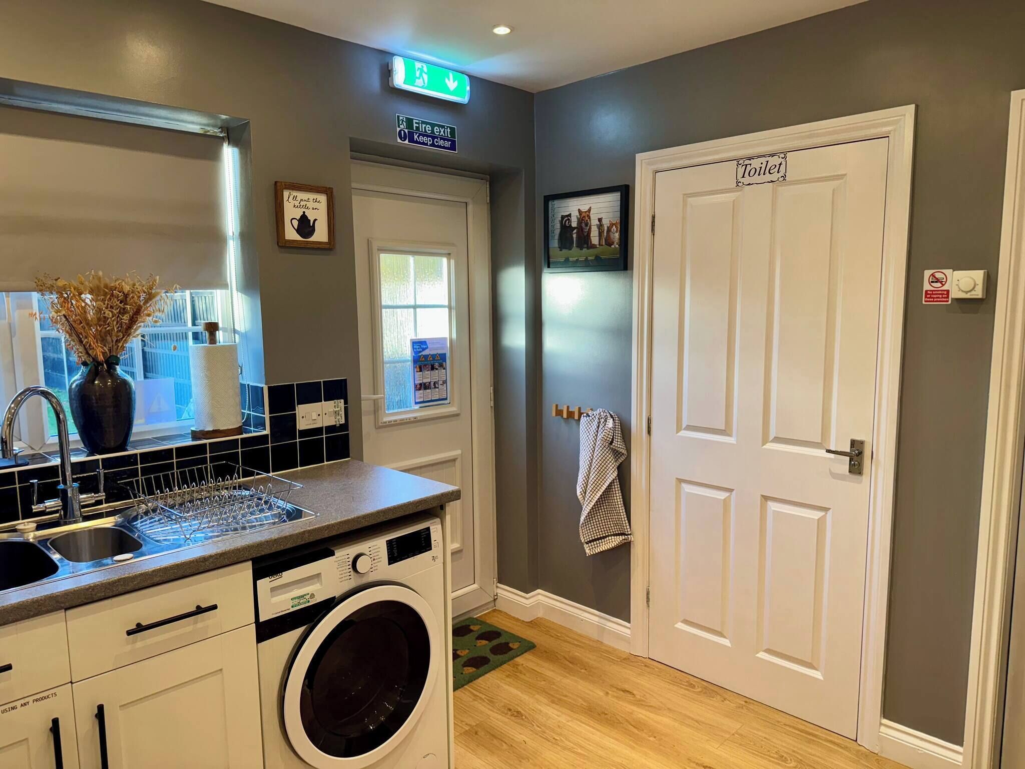 Rumah, 2 kamar tidur, akses difabel, balkon | Laundry