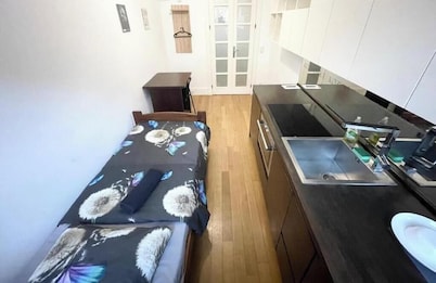 Fantastic Inn Warsaw - Kozia