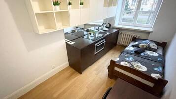 Classic Single Room, 1 Twin Bed | Iron/ironing board, free WiFi