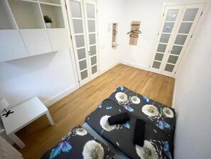 Comfort Quadruple Room, 2 Double Beds | Iron/ironing board, free WiFi