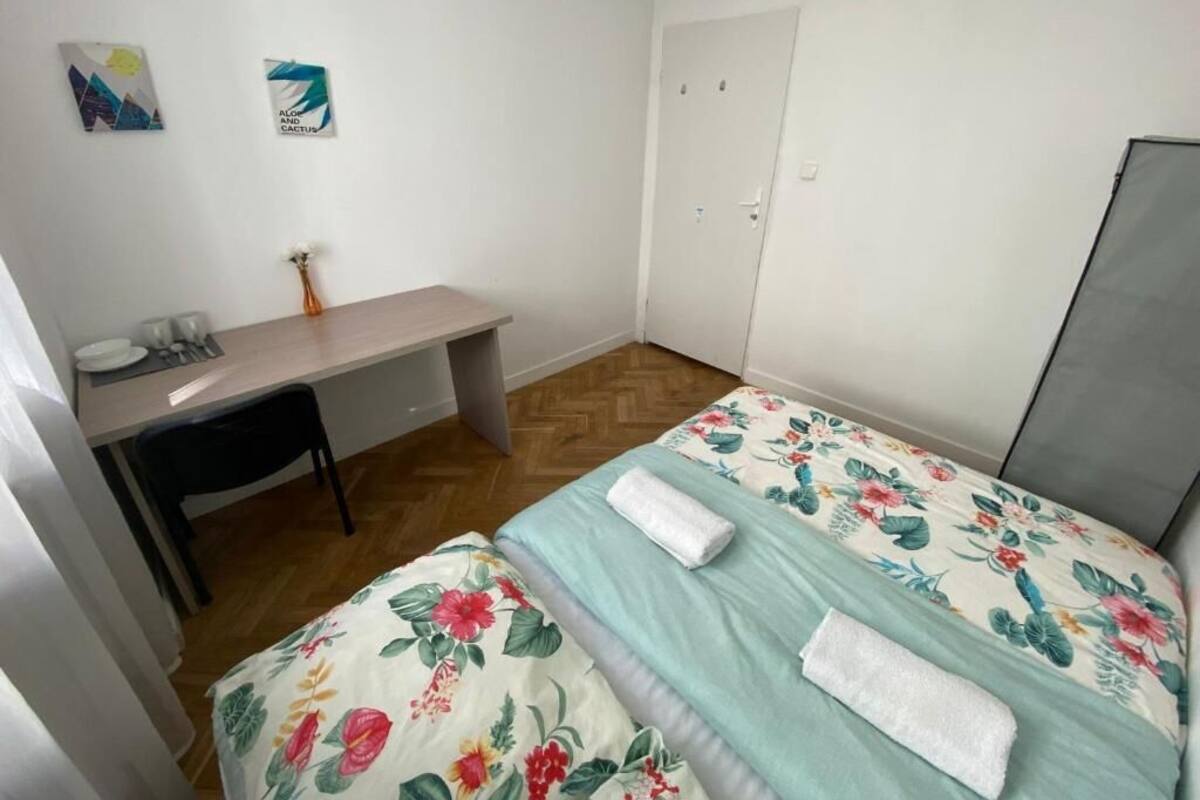 Classic Double Room, 1 Double Bed | Soundproofing, iron/ironing board, free WiFi
