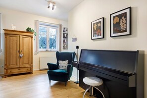 Interior - Apartment "Flür" with Private Terrace and Wi-Fi (Weiler-Simmerberg)