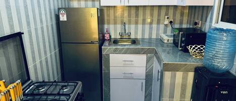 Apartment, 2 Bedrooms, Smoking, Balcony | Interior