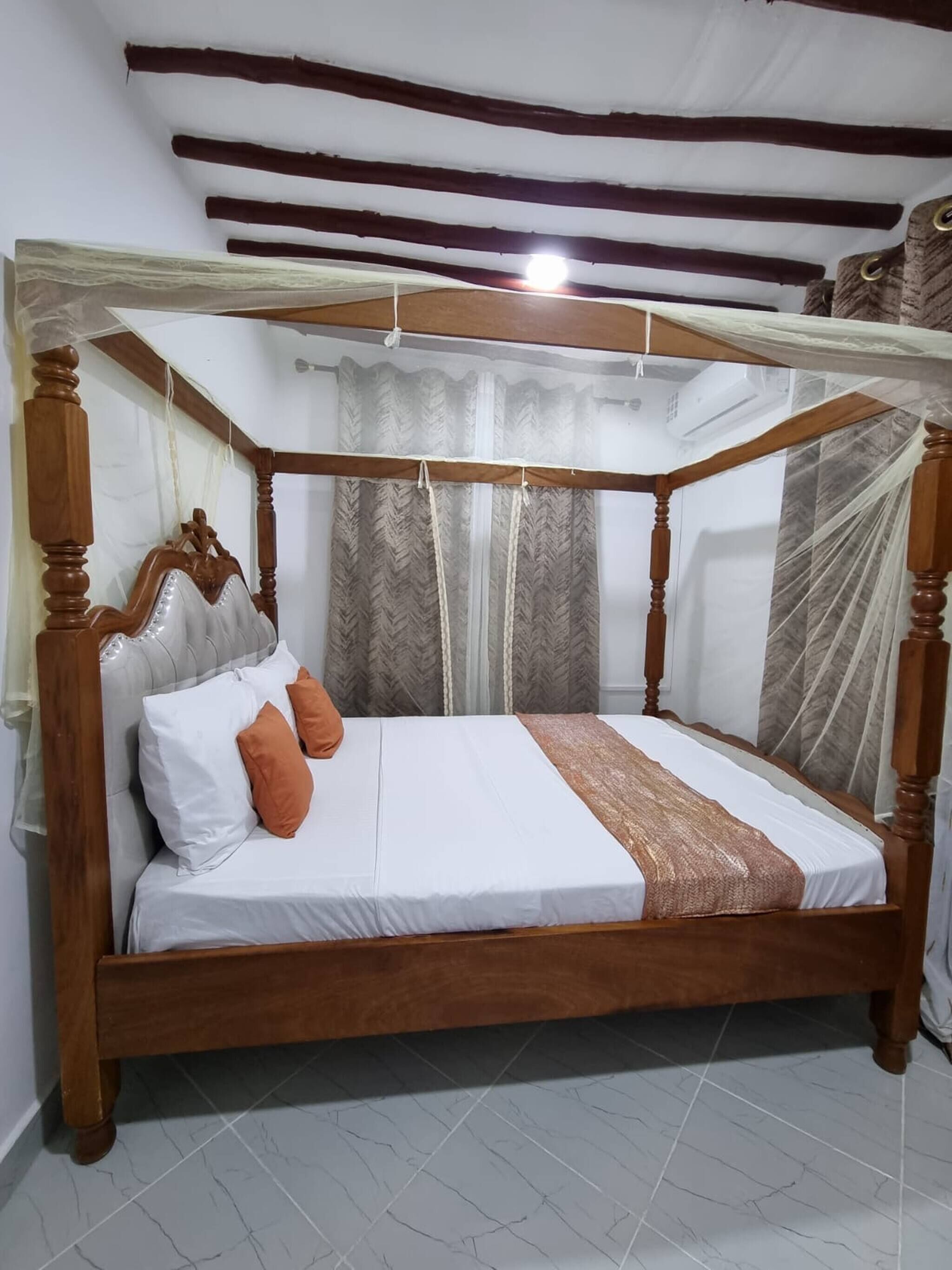 Apartment, 2 Bedrooms, Smoking, Balcony | 2 bedrooms