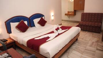 Standard Room | Desk, free WiFi