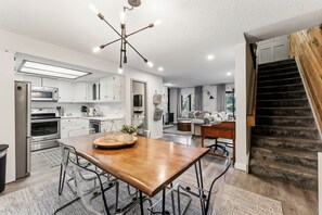 Interior - Charming Two Bed, Three Bath Nestled In The Heart Of Breckenridge! (Breckenridge)