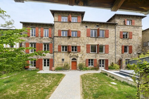 An exceptional house steeped in history to enhance your family memories