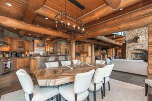 Dining - Epic Views | Deck | Hot Tub | Sauna (Winter Park)